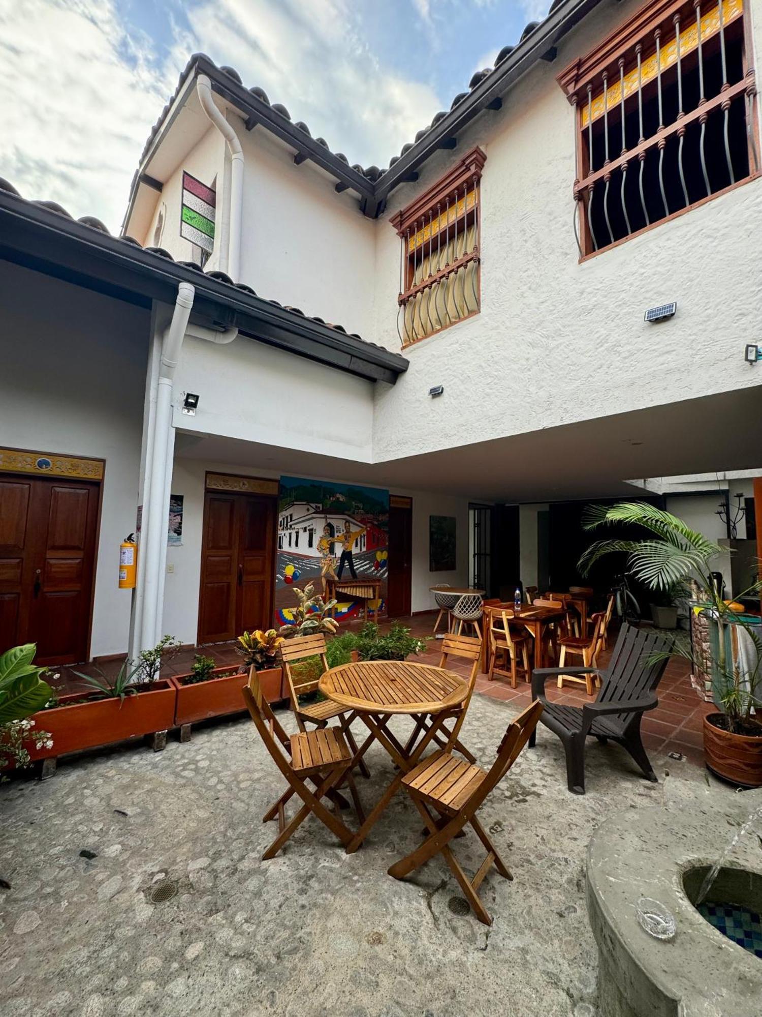 Hotel Casa Bresse Cali Eksteriør billede