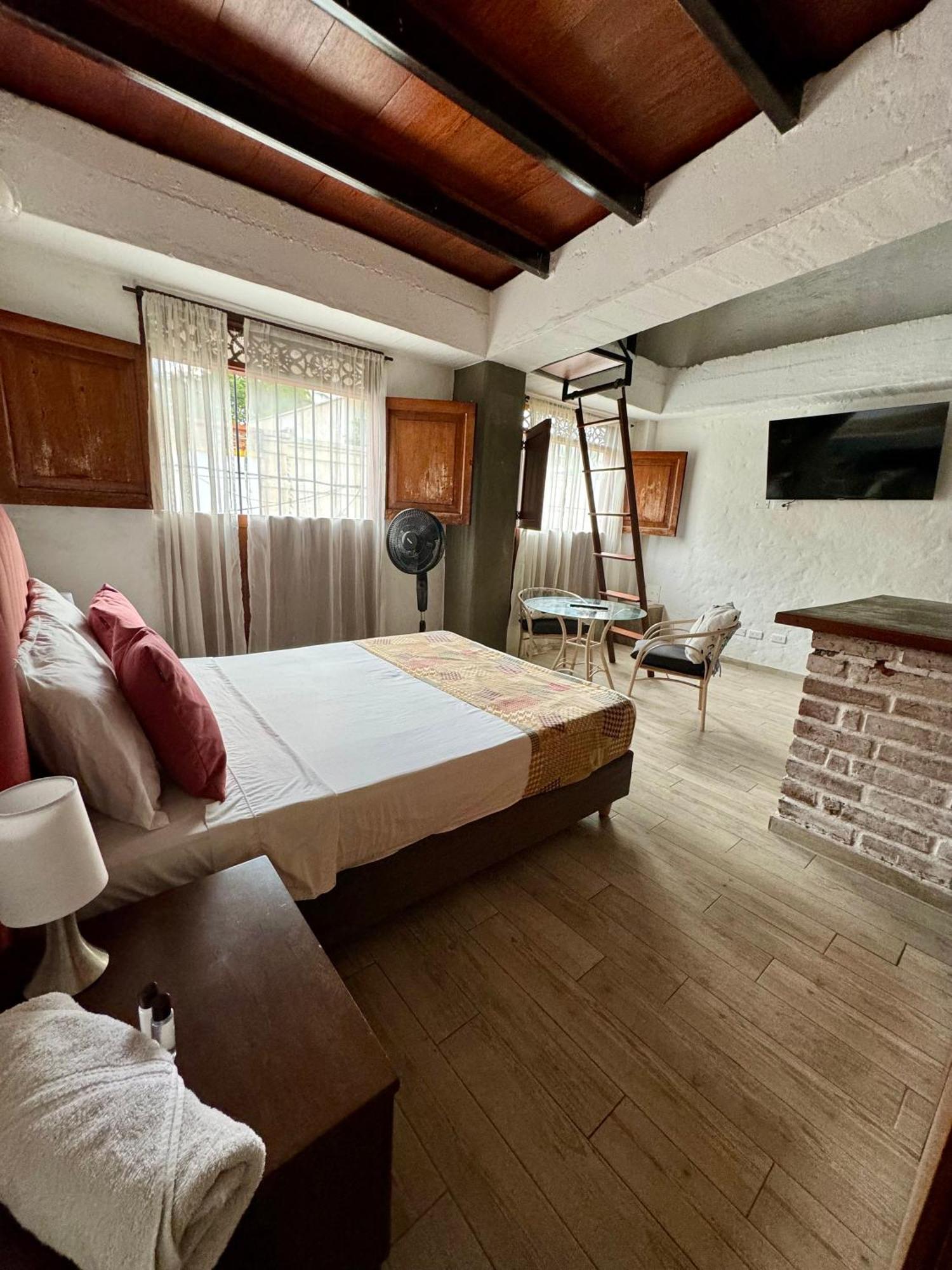 Hotel Casa Bresse Cali Eksteriør billede